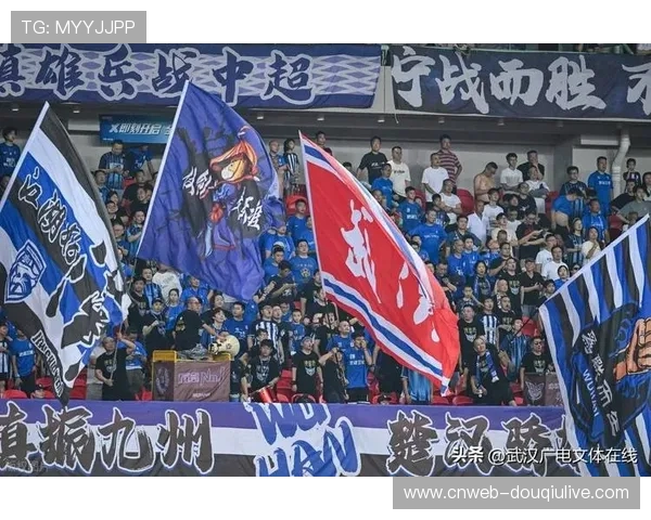 武汉三镇保级成功后心态松懈,末轮成泰山试金石 武汉三镇保级成功后心态松懈,末轮成泰山试金石