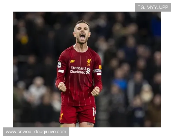 朗斯主帅萨吉战术板曝光，高压逼抢部署细致